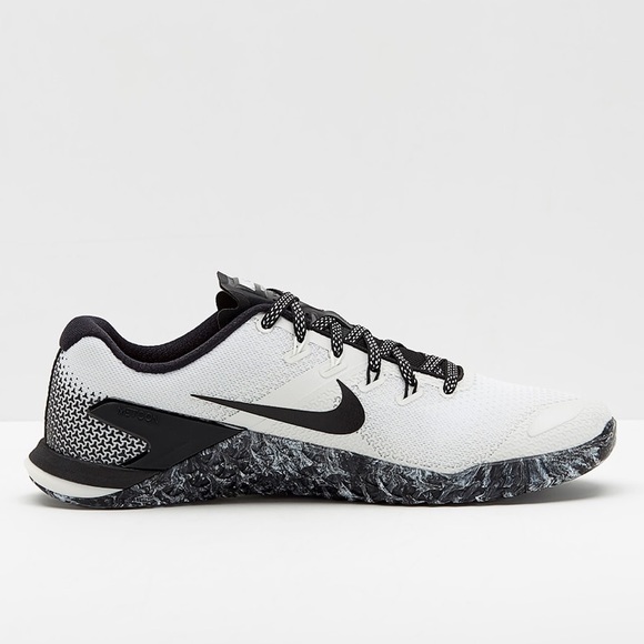 nike metcon white black sail